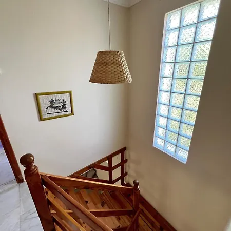 Beachside Garden With Spacious Private Garden In *